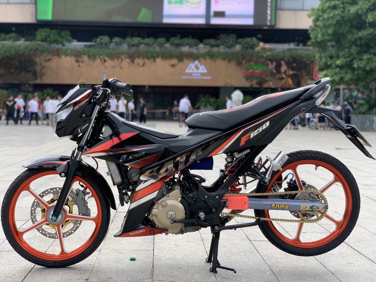Hình xe Satria của bạn Nguyễn Trọng Tín Hình xe Satria của bạn Nguyễn Trọng Tín