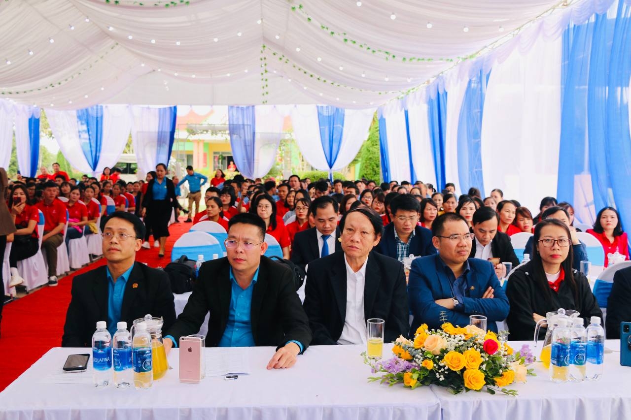 LĐLĐ Nghệ An tổ chức chương trình “Tết sum vầy ” cho CNLĐ Công đoàn ngành Công thương