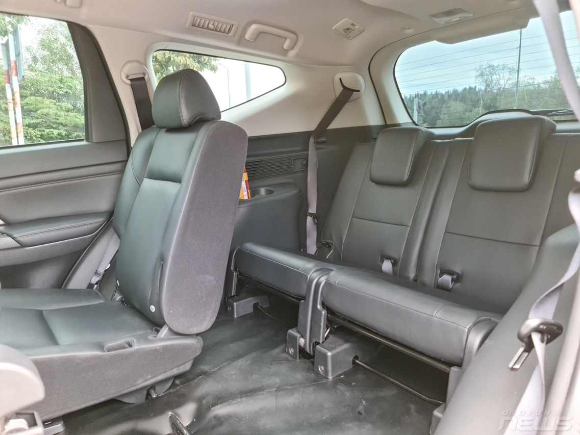 Đánh giá xe nhanh: Mitsubishi Pajero Sport 2020 4x2 AT Đánh giá xe nhanh: Mitsubishi Pajero Sport 2020 4x2 AT