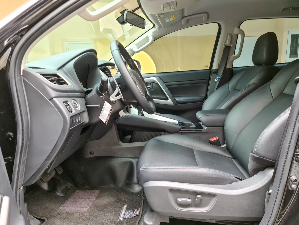 Đánh giá xe nhanh: Mitsubishi Pajero Sport 2020 4x2 AT Đánh giá xe nhanh: Mitsubishi Pajero Sport 2020 4x2 AT