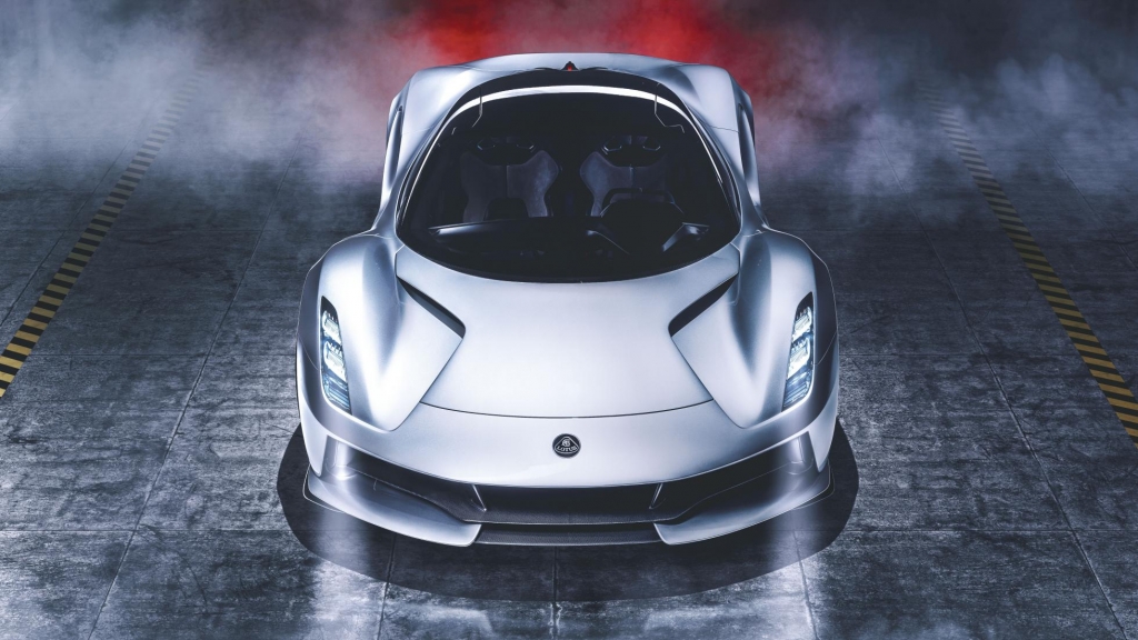 Mới ra mắt, siêu xe điện mạnh nhất thế giới bị chê chạy chậm moi ra mat sieu xe dien manh nhat the gioi bi che chay cham