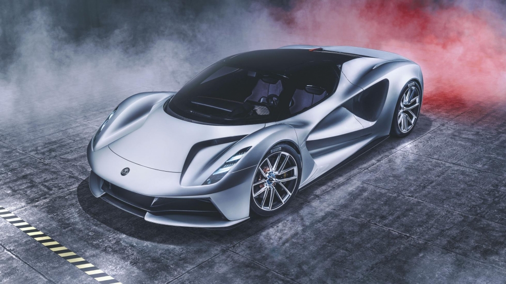 Mới ra mắt, siêu xe điện mạnh nhất thế giới bị chê chạy chậm moi ra mat sieu xe dien manh nhat the gioi bi che chay cham