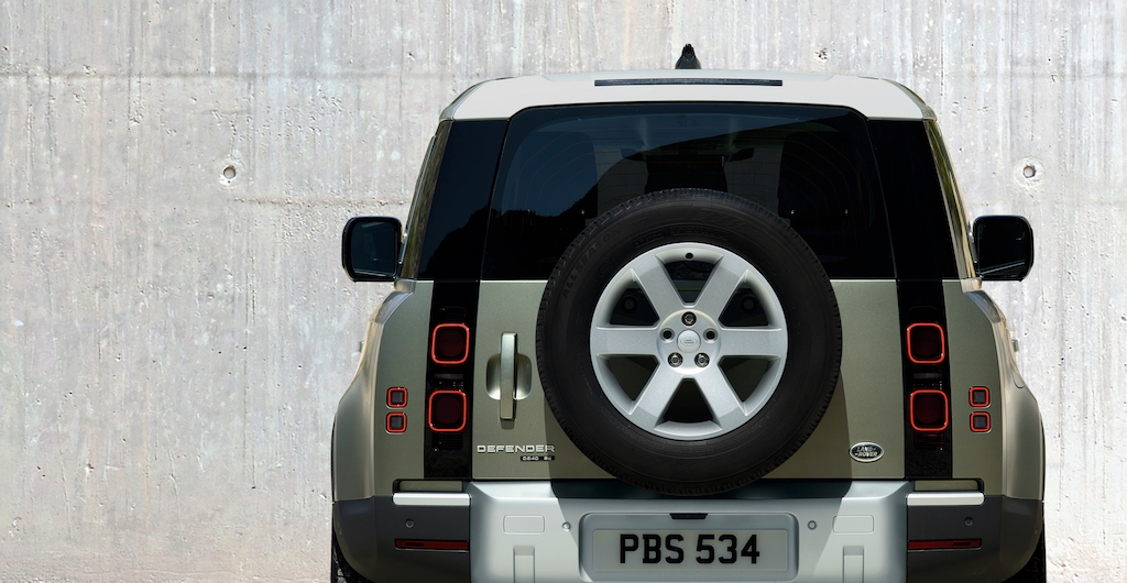 'Huyền thoại' Land Rover Defender về Việt Nam với giá giá 3,7 tỷ đồng huyen thoai land rover defender ve viet nam voi gia gia 37 ty dong