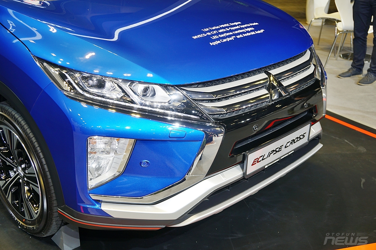 Cận cảnh Mitsubishi Eclipse Cross sắp được bán tại Việt Nam can canh mitsubishi eclipse cross sap duoc ban tai viet nam