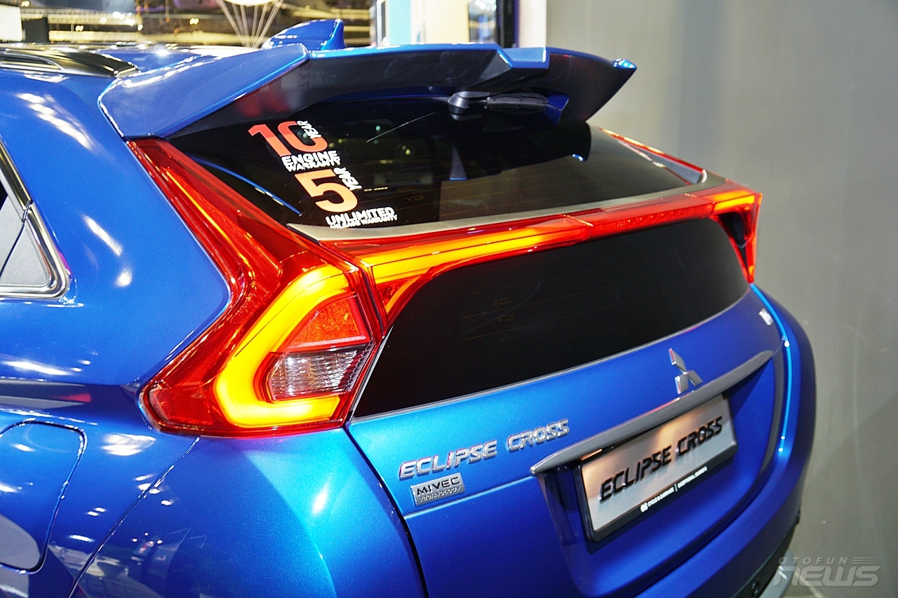 Cận cảnh Mitsubishi Eclipse Cross sắp được bán tại Việt Nam can canh mitsubishi eclipse cross sap duoc ban tai viet nam