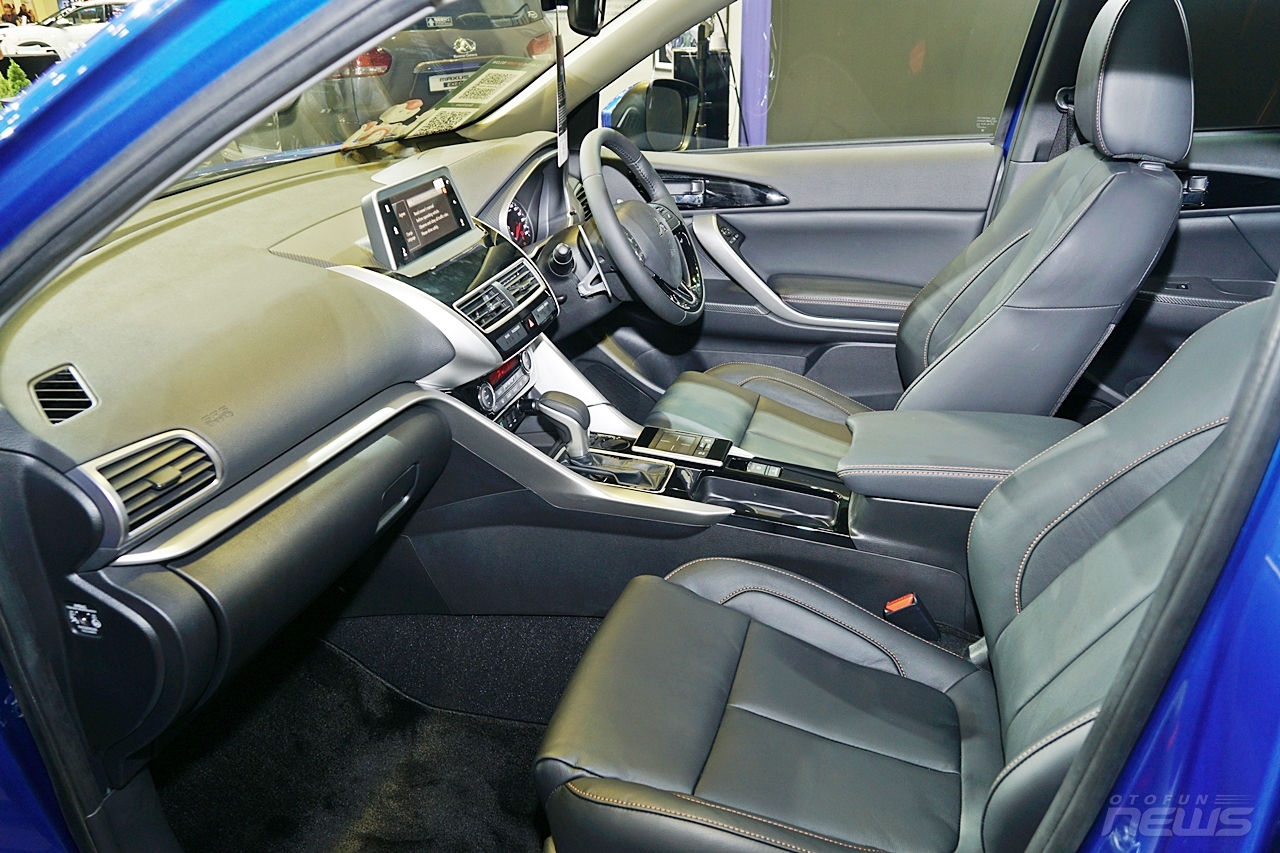 Cận cảnh Mitsubishi Eclipse Cross sắp được bán tại Việt Nam can canh mitsubishi eclipse cross sap duoc ban tai viet nam