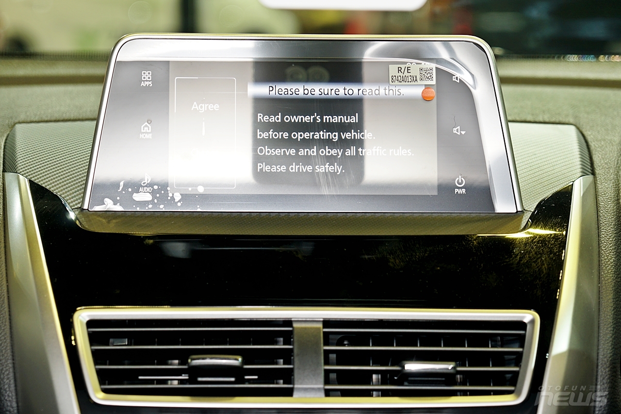 Cận cảnh Mitsubishi Eclipse Cross sắp được bán tại Việt Nam can canh mitsubishi eclipse cross sap duoc ban tai viet nam