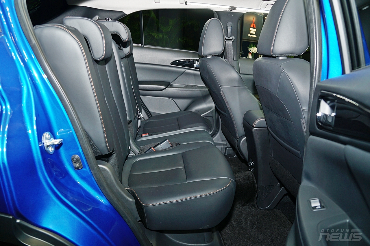 Cận cảnh Mitsubishi Eclipse Cross sắp được bán tại Việt Nam can canh mitsubishi eclipse cross sap duoc ban tai viet nam