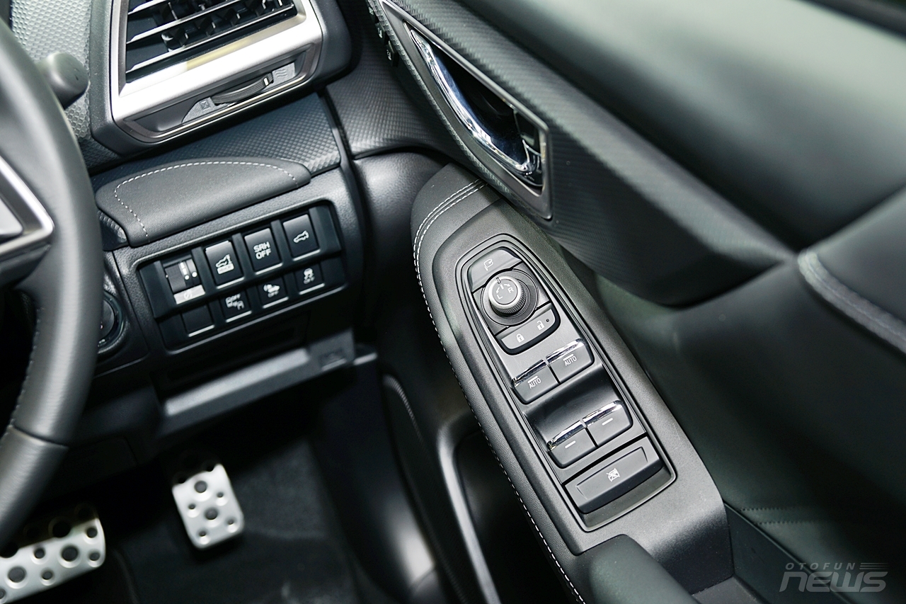 Cận cảnh xe 'lai' Subaru Forester e-Boxer can canh xe lai subaru forester e boxer