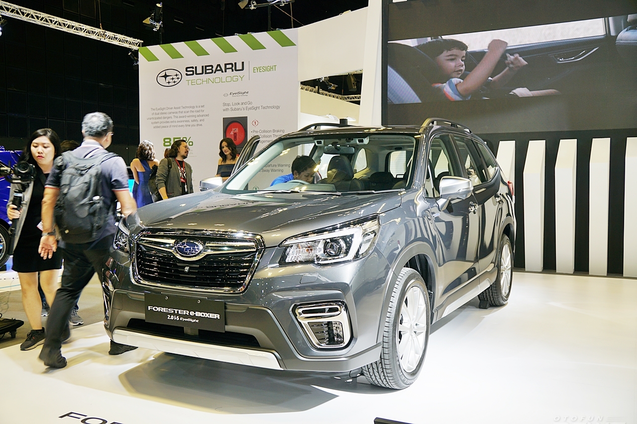 subaru gioi thieu cap doi forester moi ve viet nam trong nam nay