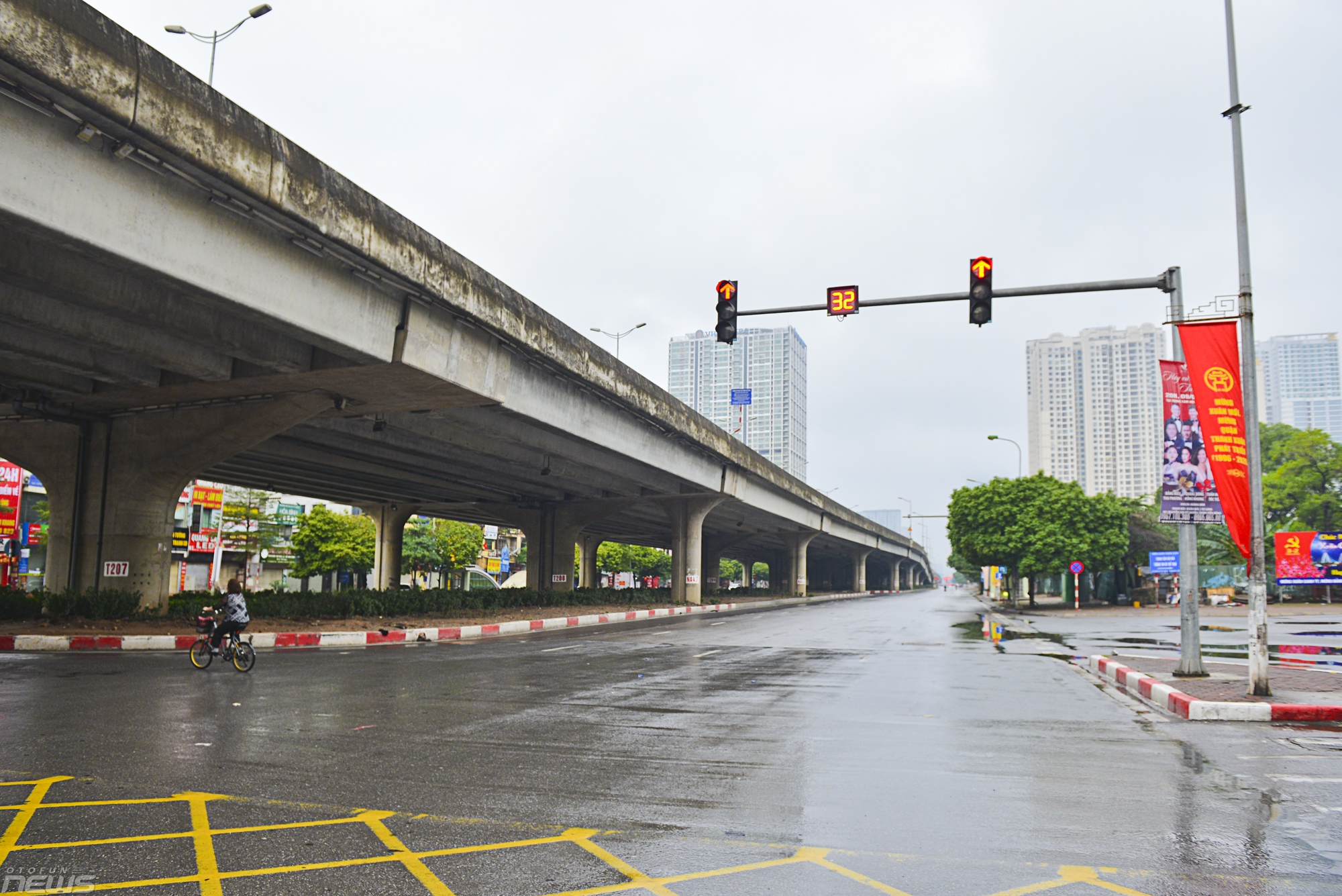 ha noi vang lang sang mung 1 tet canh ty