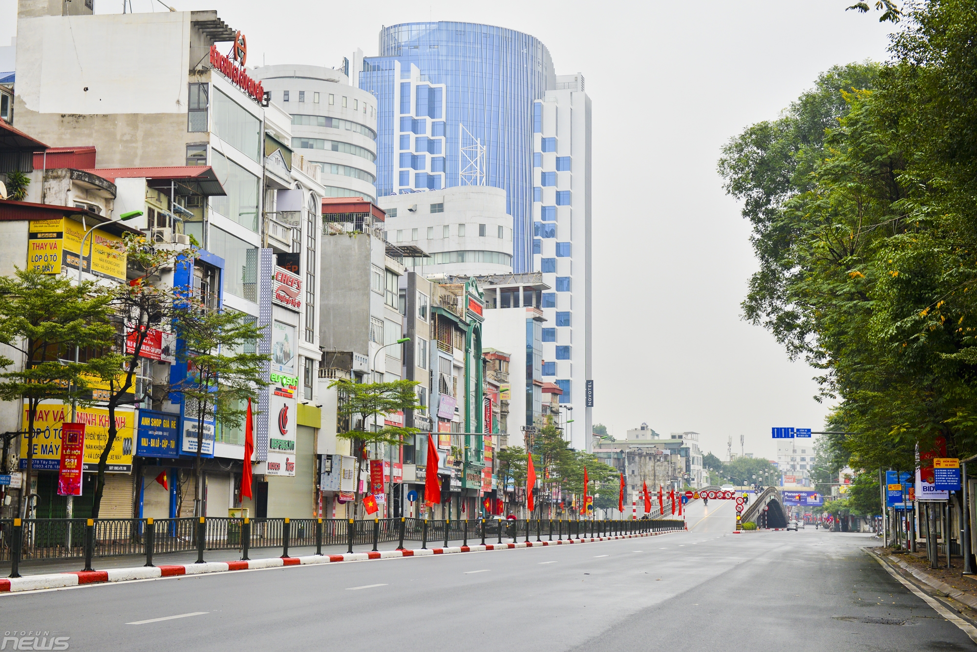 ha noi vang lang sang mung 1 tet canh ty