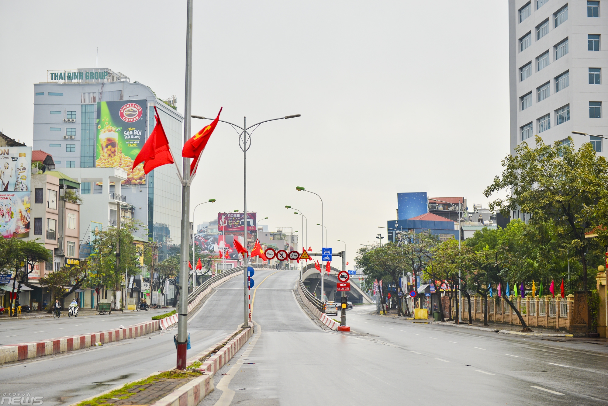 ha noi vang lang sang mung 1 tet canh ty