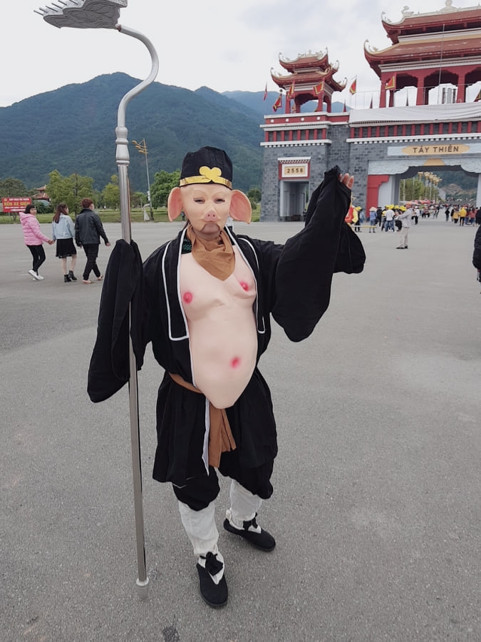 Mùng 2 Tết: Nhiều người mới ‘được’ đi chùa cầu an mung 2 tet nhieu nguoi moi duoc di chua cau an