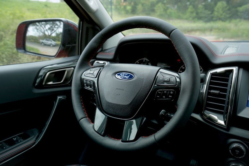 can canh ford ranger 2020 phien ban may dau 22l