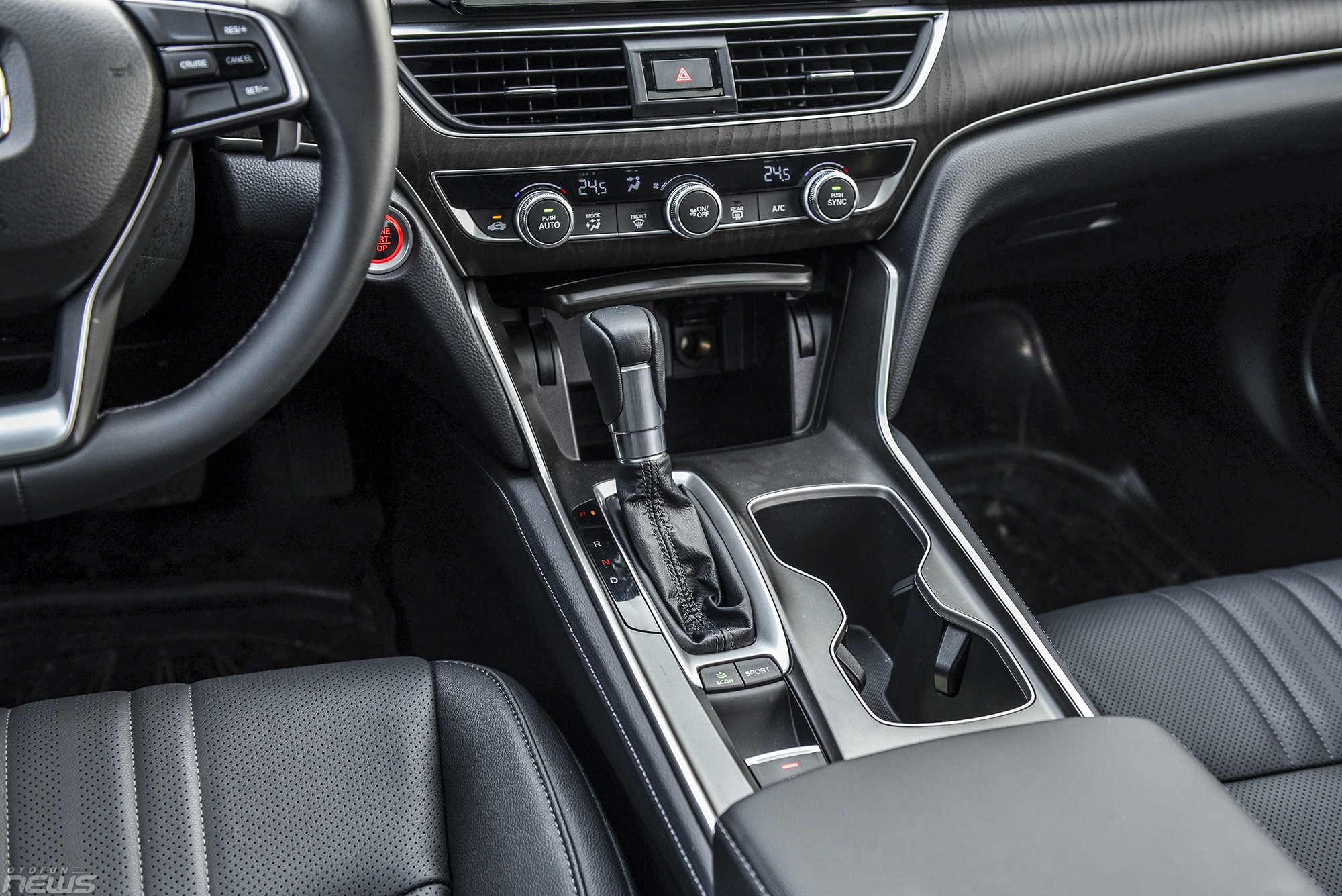 Đánh giá Honda Accord 2019: danh gia honda accord 2019 dat xat ra mieng