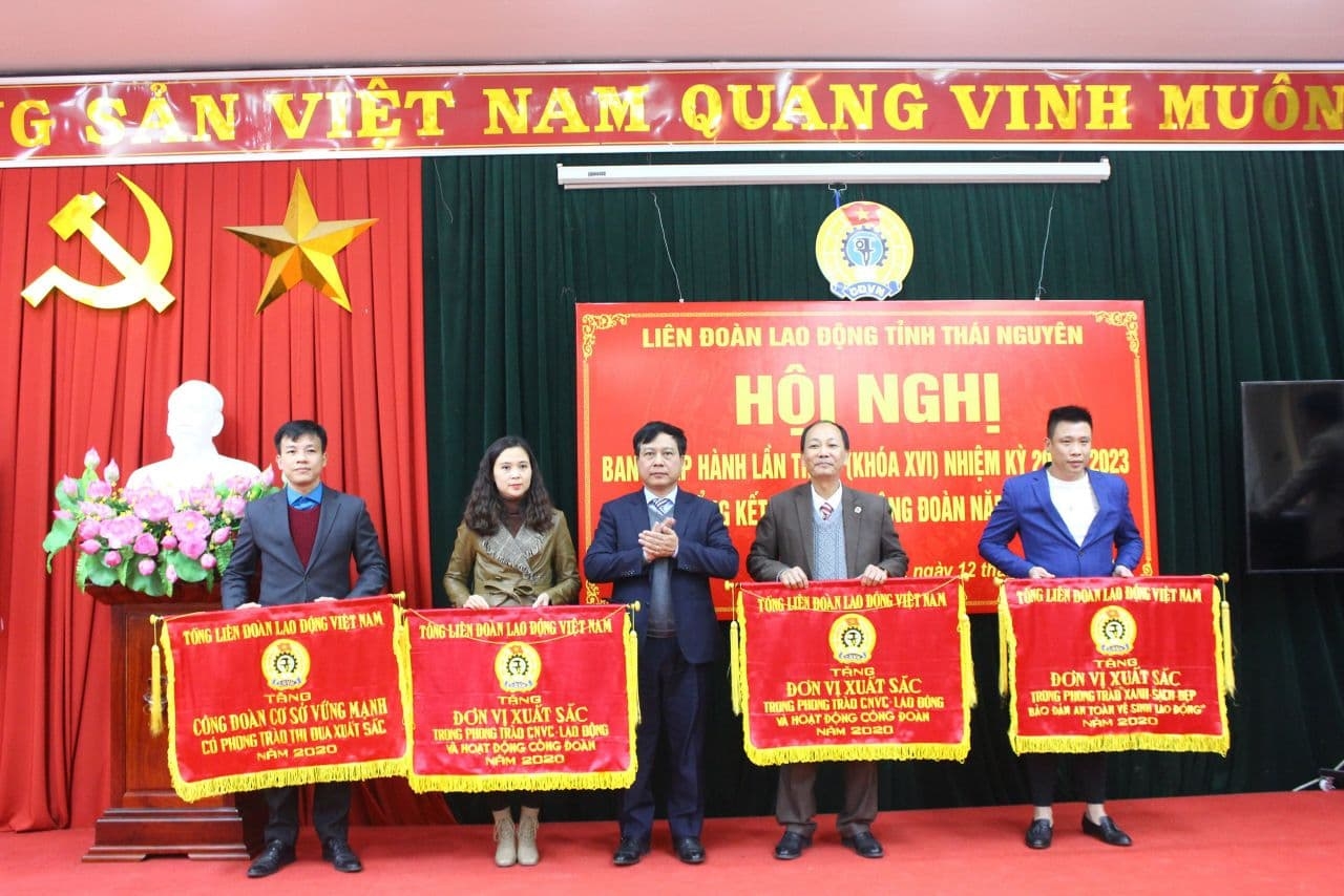 Nâng cao chất lượng hoạt động công đoàn các cấp