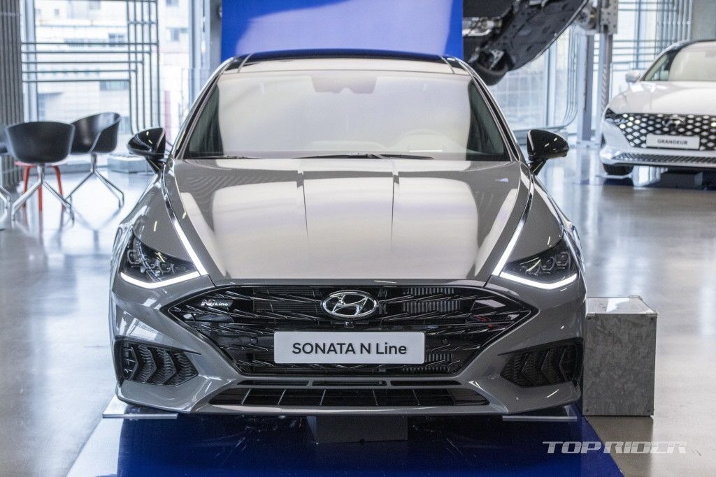 Hyundai Sonata N Line 2021 chính thức bán tại Hàn Quốc