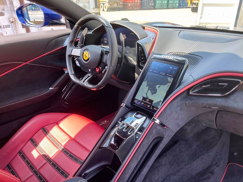 Siêu xe Ferrari Roma đầu tiên về Việt Nam, giá hơn 20 tỷ đồng Siêu xe Ferrari Roma đầu tiên về Việt Nam, giá hơn 20 tỷ đồng