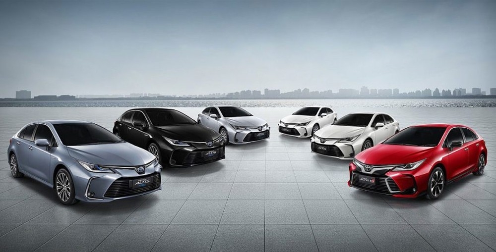 Toyota Corolla Altis 2021 bổ sung bản 1.8 Sport mới cho Thái Lan, khách Việt hụt hẫng