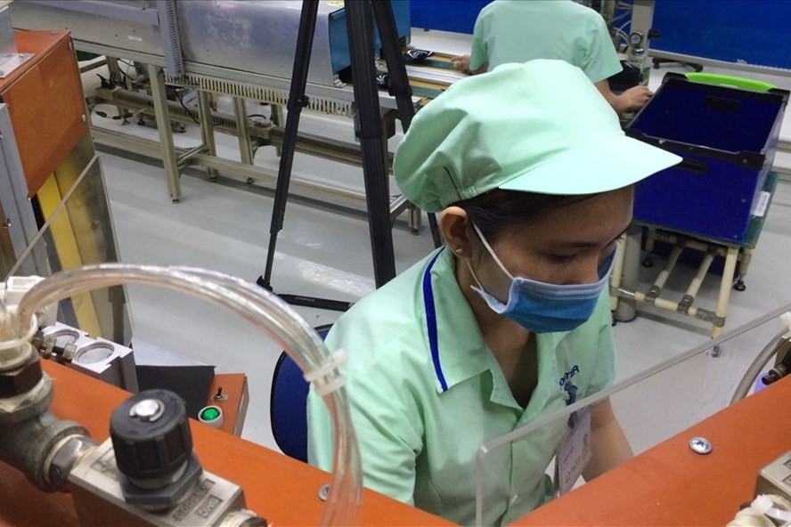 “Thưởng Tết mức thấp nhất cho công nhân bằng một tháng lương cơ bản”