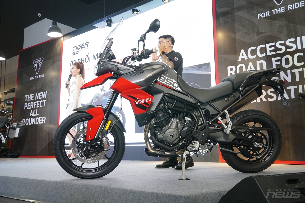 Triumph Tiger 850 Sport 2021 ra mắt, giá 360 triệu đồng Triumph Tiger 850 Sport 2021 ra mắt, giá 360 triệu đồng