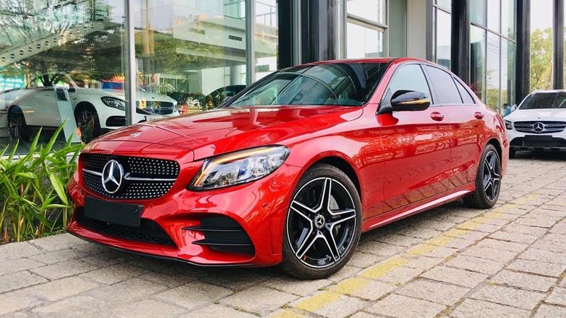 Đối thủ của Lexus IS 300 2021 tại thị trường Việt Nam là ai?