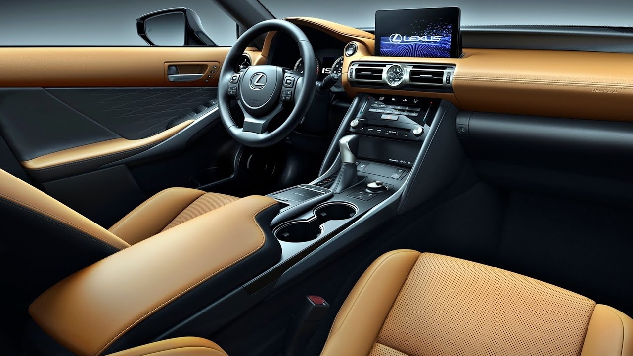 Đối thủ của Lexus IS 300 2021 tại thị trường Việt Nam là ai?