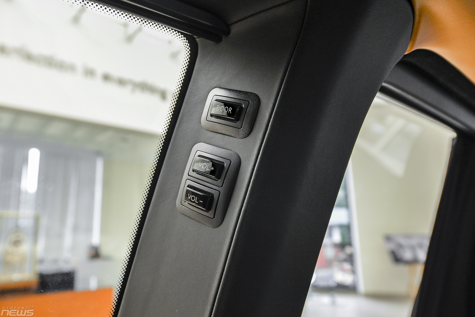 xe gam cao sieu sang rolls royce cullinan chinh hang gia hon 40 ty dong viet nam