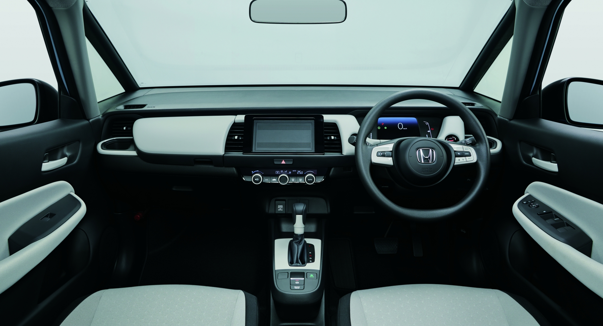 Honda Jazz hoàn toàn mới mới lên kệ tại Nhật Bản, giá bán 330-536 triệu đồng honda jazz hoan toan moi moi len ke tai nhat ban gia ban 330 536 trieu dong