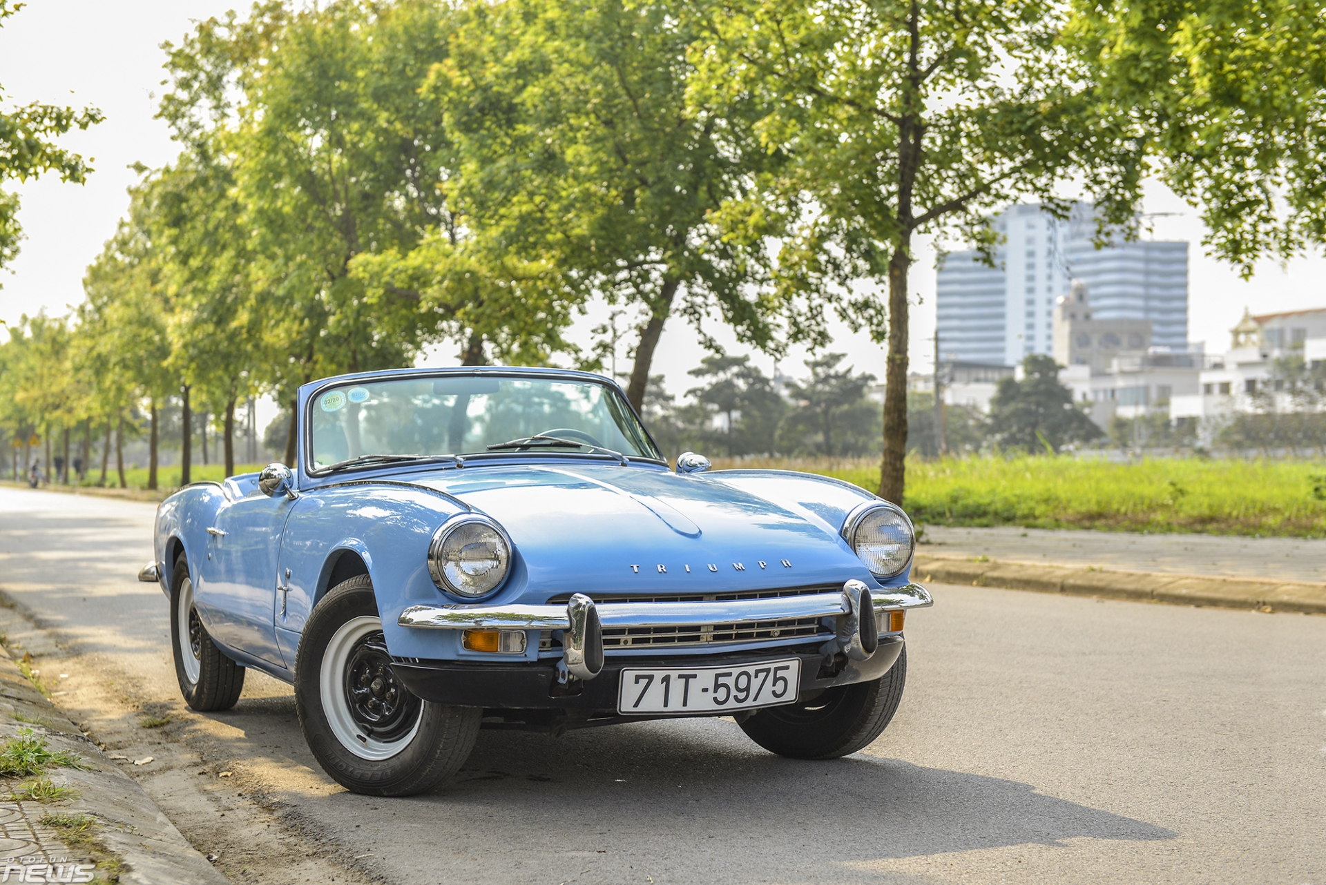Hàng độc Triumph Spitfire Mark 3 nửa thế kỷ chỉ có 2 chiếc tại Việt Nam hang doc triumph spitfire mark 3 nua the ky chi co 2 chiec tai viet nam