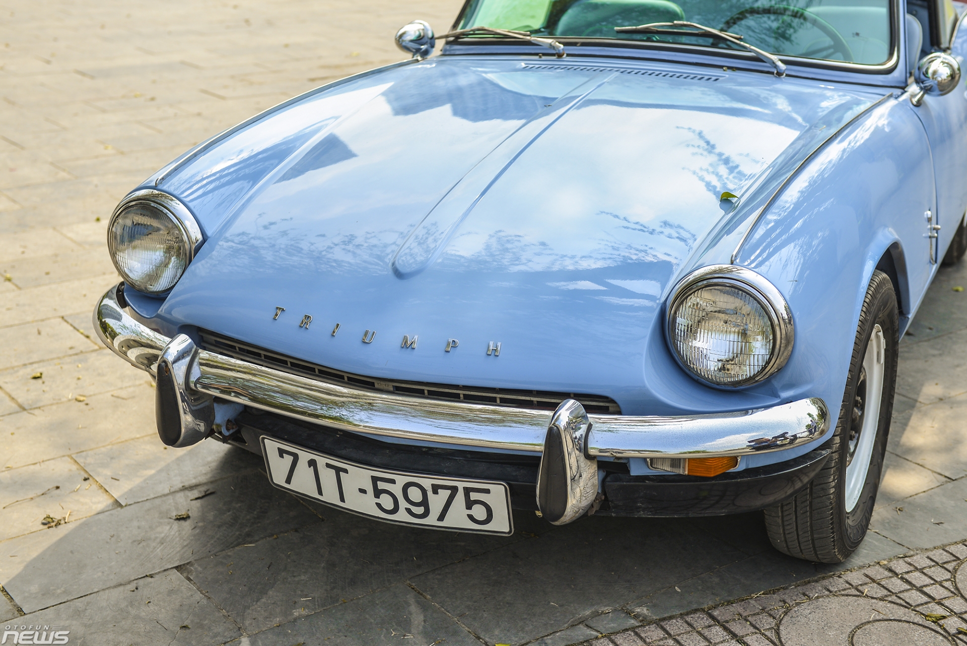 Hàng độc Triumph Spitfire Mark 3 nửa thế kỷ chỉ có 2 chiếc tại Việt Nam hang doc triumph spitfire mark 3 nua the ky chi co 2 chiec tai viet nam