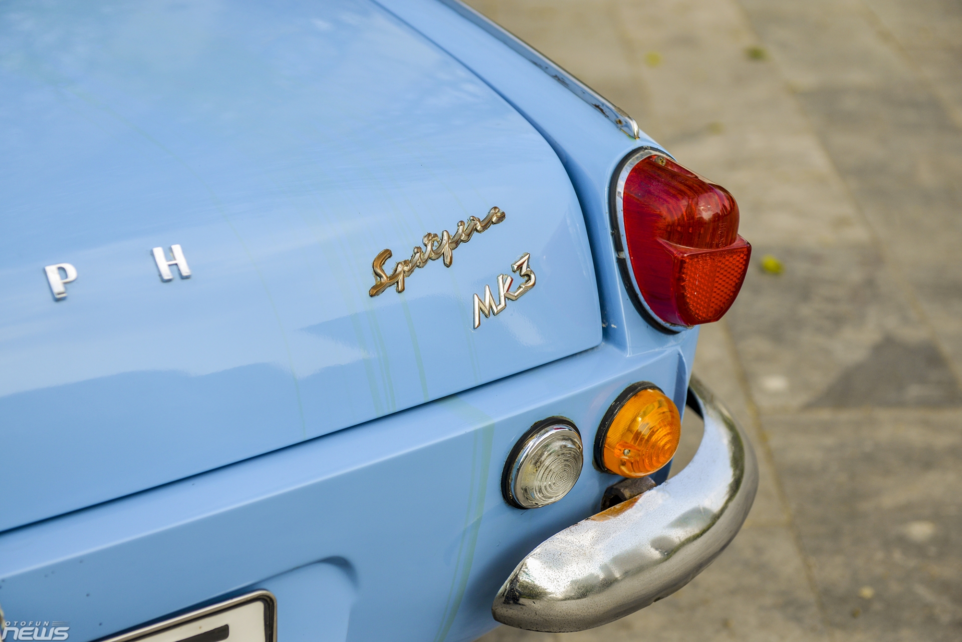 Hàng độc Triumph Spitfire Mark 3 nửa thế kỷ chỉ có 2 chiếc tại Việt Nam hang doc triumph spitfire mark 3 nua the ky chi co 2 chiec tai viet nam