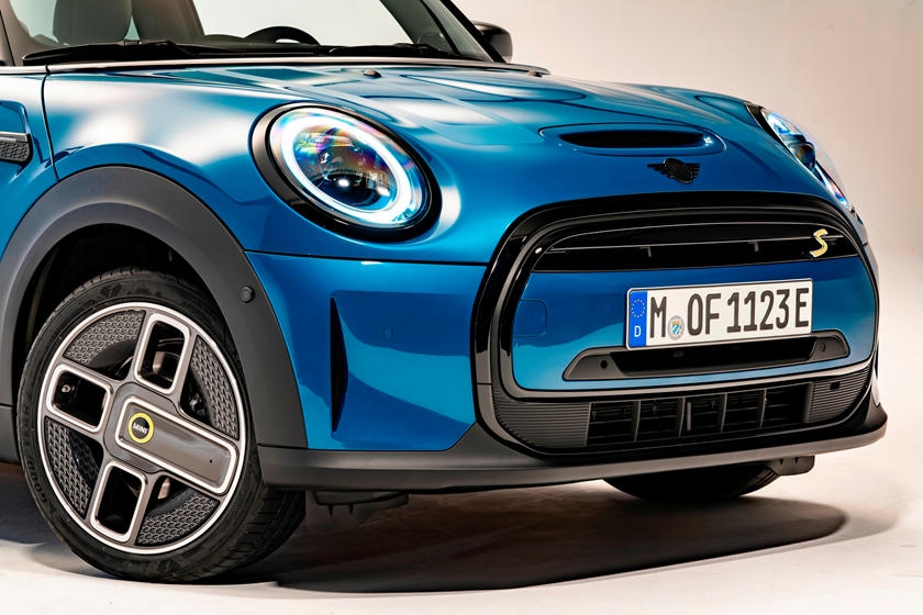 Mini giới thiệu đội hình 2022 với những thay đổi đáng chú ý Mini giới thiệu đội hình 2022 với những thay đổi đáng chú ý