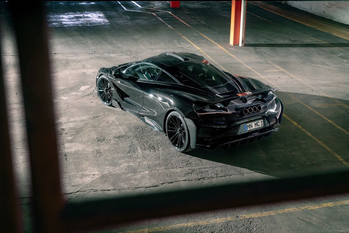 Hãng độ Novitec lột xác McLaren 765LT