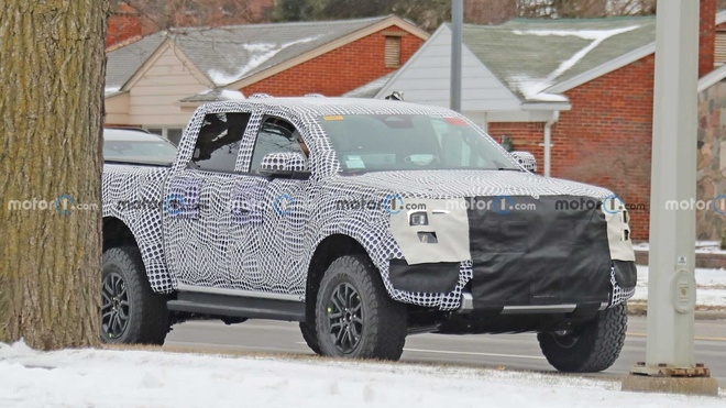 Ford Ranger Raptor thế hệ mới lộ ảnh chạy thử lần đầu tiên Ford Ranger Raptor thế hệ mới lộ ảnh chạy thử lần đầu tiên