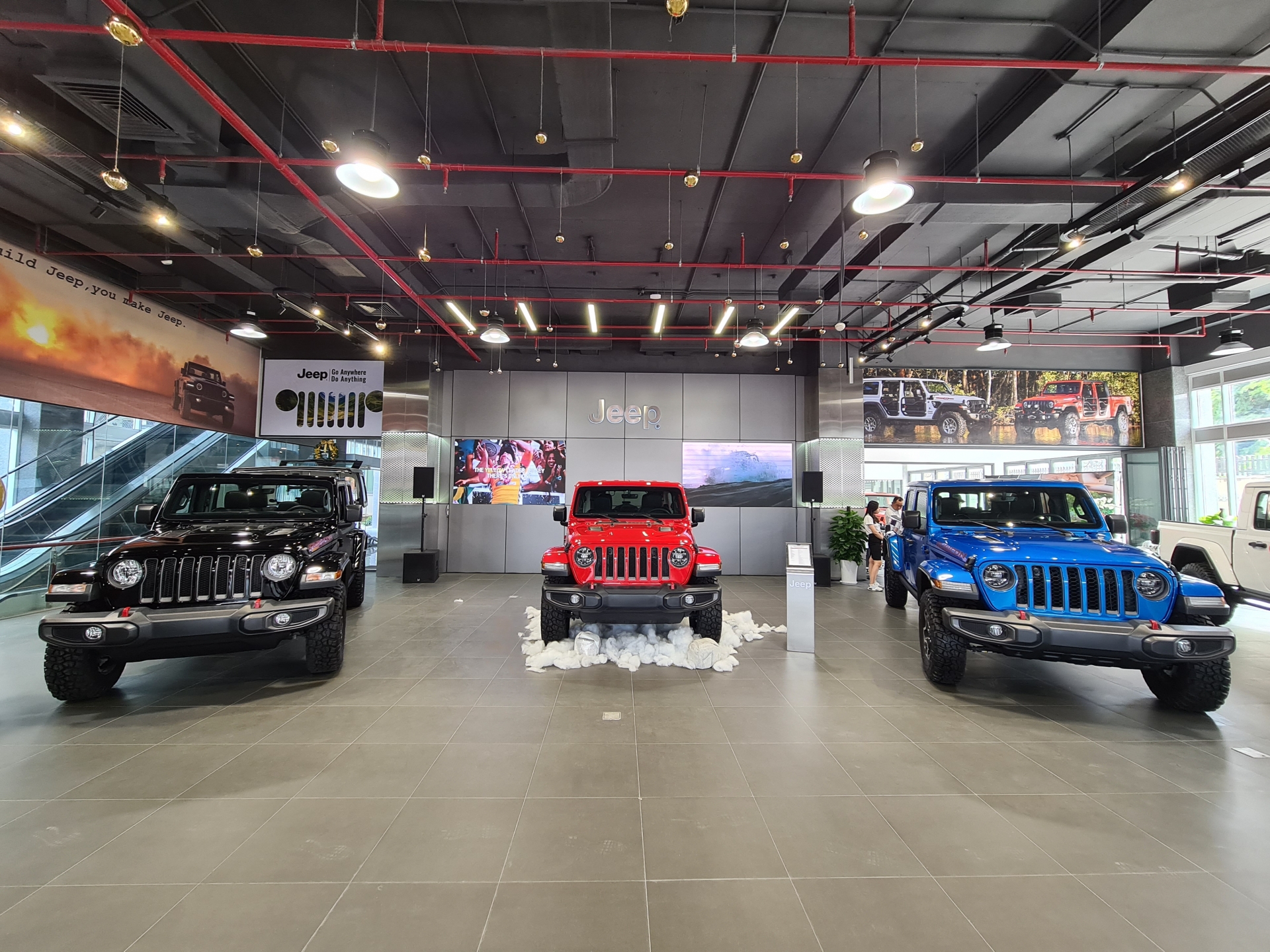 Jeep triệu hồi 42.887 xe Wrangler và Gladiator do lỗi hộp số