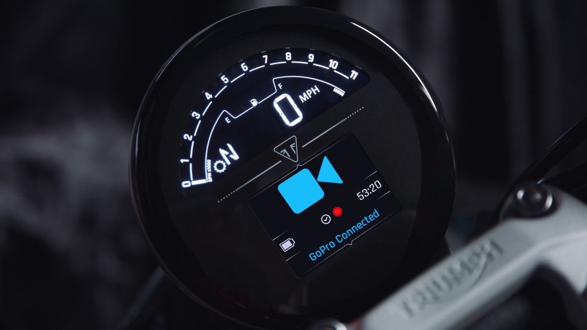 Triumph Trident 2021 ra mắt tại Malaysia, chờ ngày về Việt Nam Triumph Trident 2021 ra mắt tại Malaysia, chờ ngày về Việt Nam