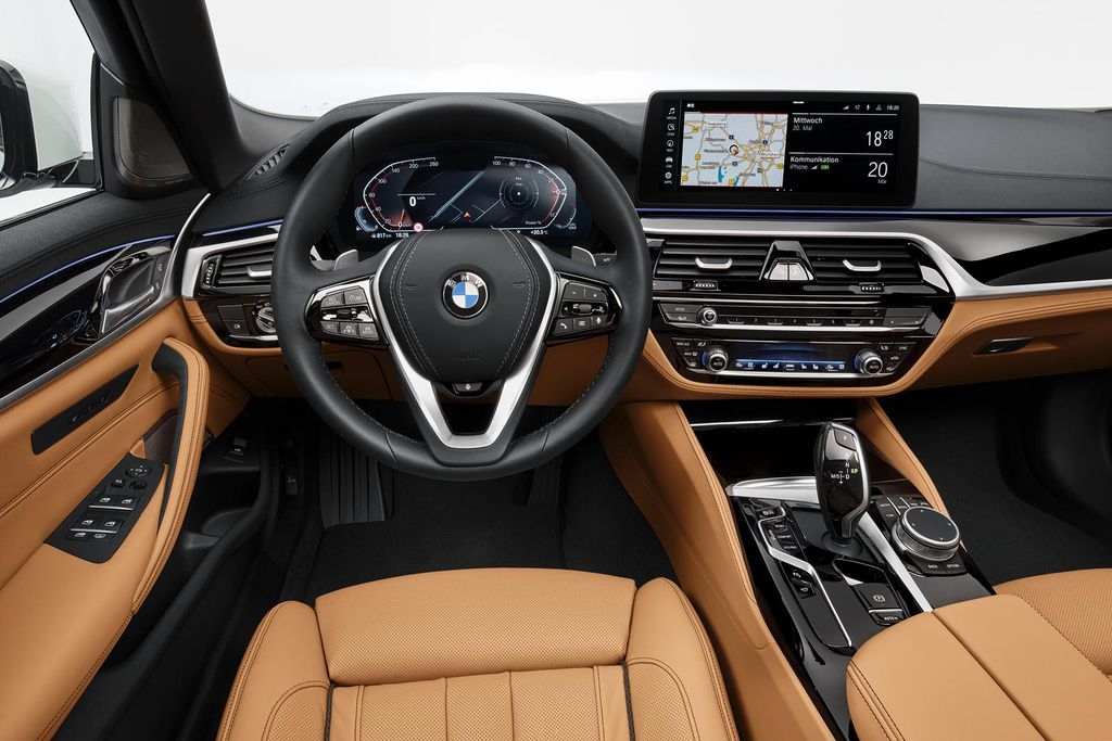 BMW 5-Series 2021 sắp về tại Việt Nam