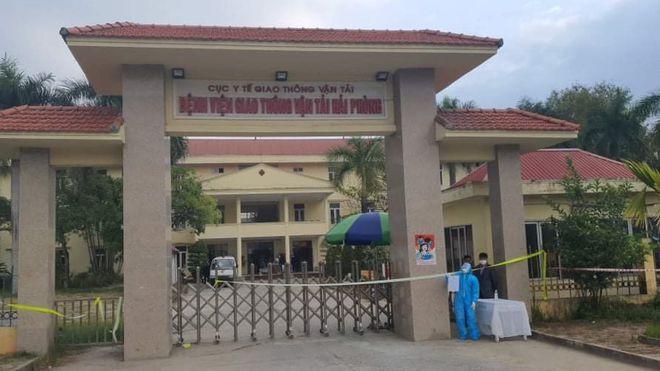 Hải Phòng: Nữ điều dưỡng dương tính với Covid-19 vừa đi chúc Tết, ăn hóa vàng Hải Phòng: Nữ điều dưỡng dương tính với Covid-19 vừa đi chúc Tết, ăn hóa vàng