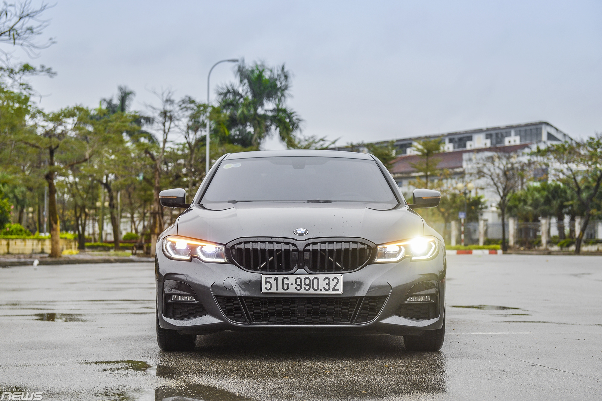 BMW 330i siêu lướt độ 250 triệu bán lại ngang giá xe mới bmw 330i sieu luot do 250 trieu ban lai ngang gia xe moi