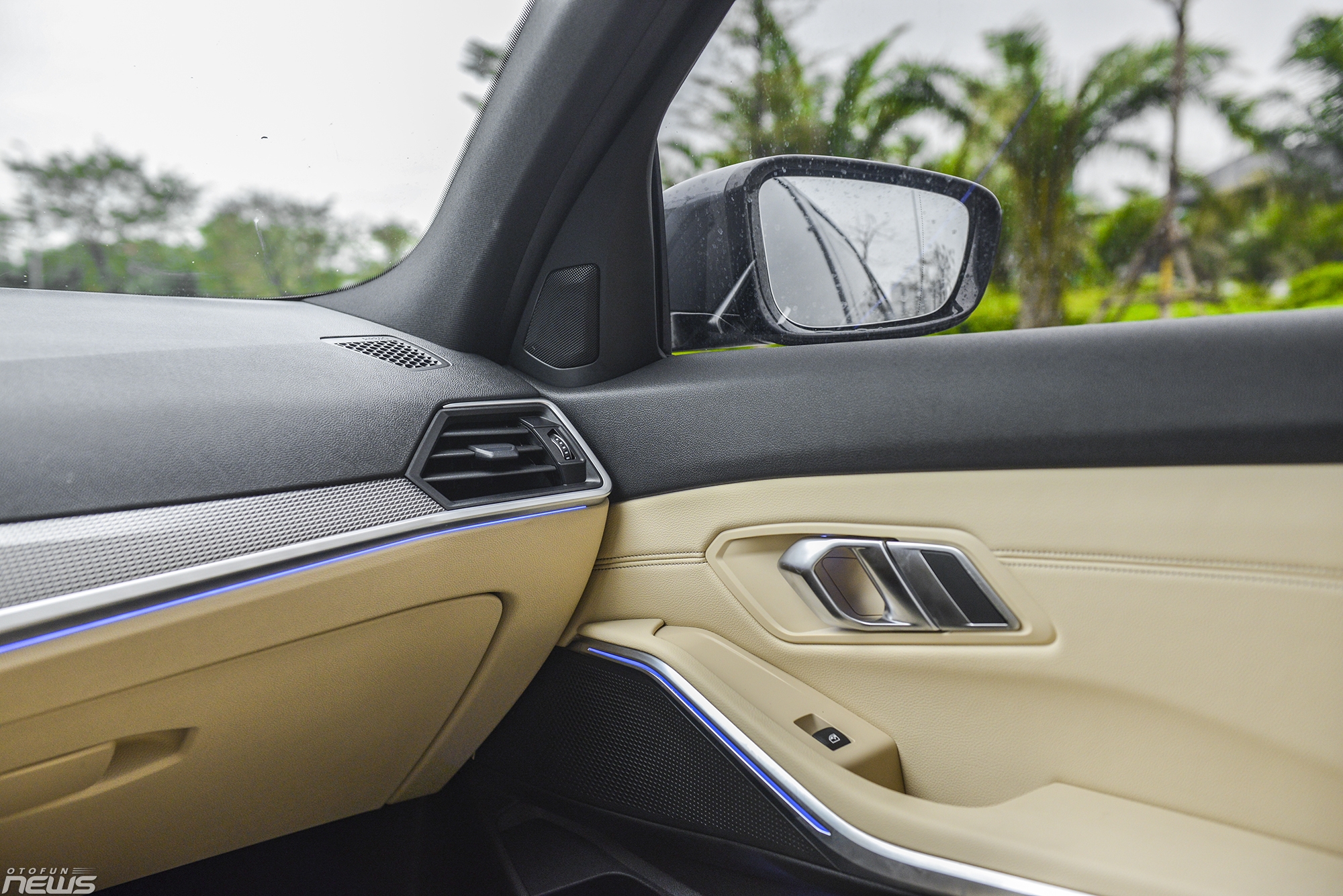 BMW 330i siêu lướt độ 250 triệu bán lại ngang giá xe mới bmw 330i sieu luot do 250 trieu ban lai ngang gia xe moi