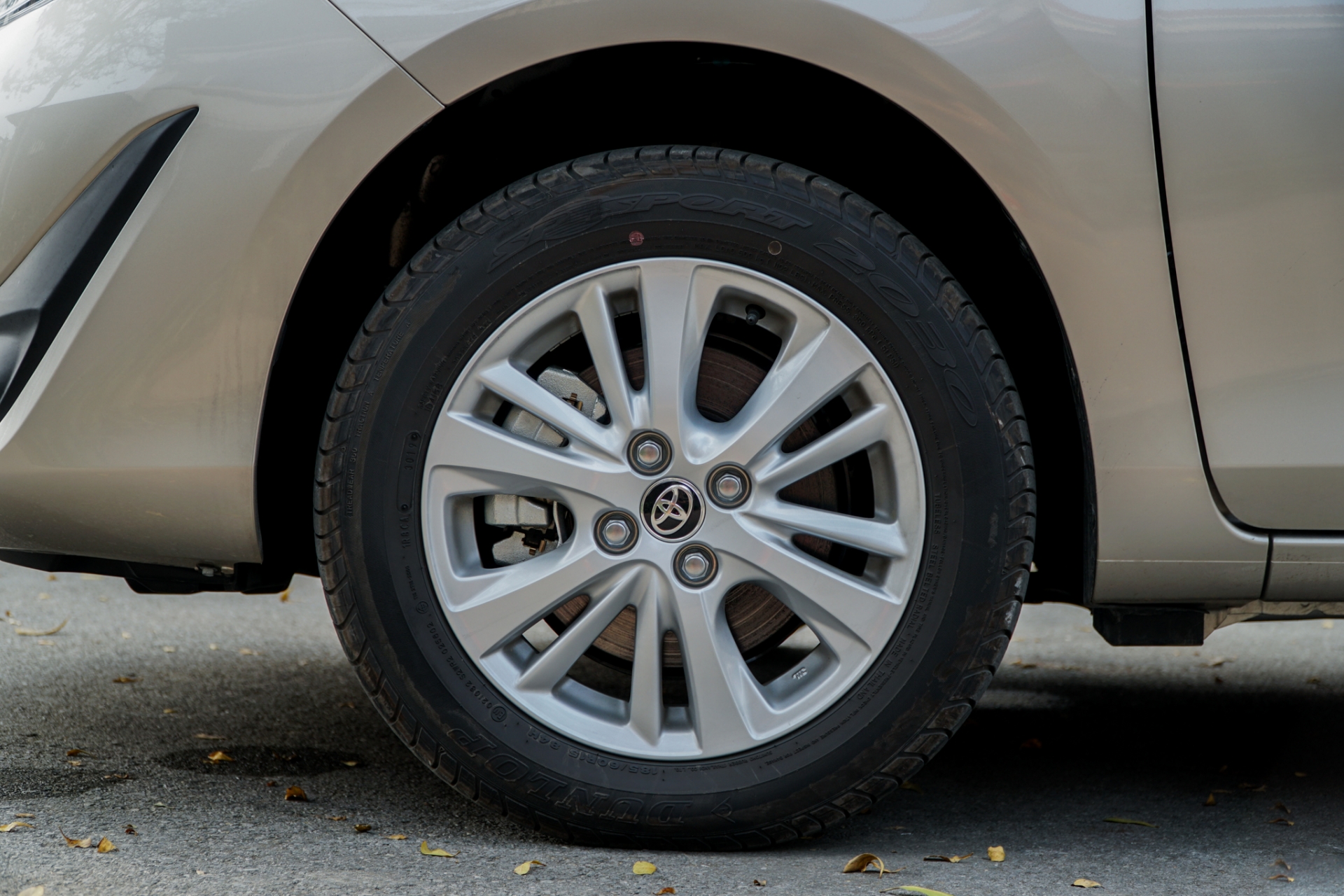 Toyota Vios G 2020 - toyota vios g 2020 xe quoc dan them trang bi nhung khong tang gia ban