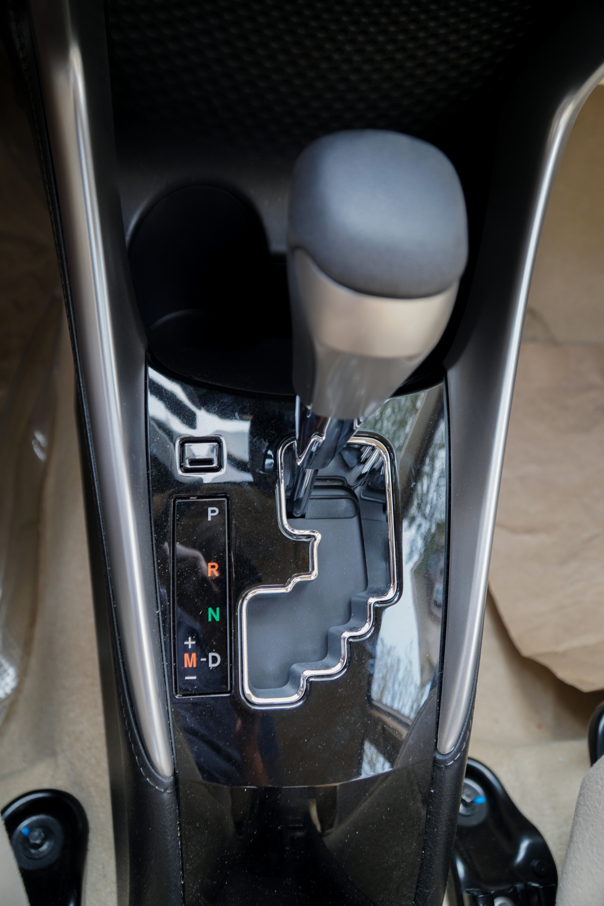 Toyota Vios G 2020 - toyota vios g 2020 xe quoc dan them trang bi nhung khong tang gia ban