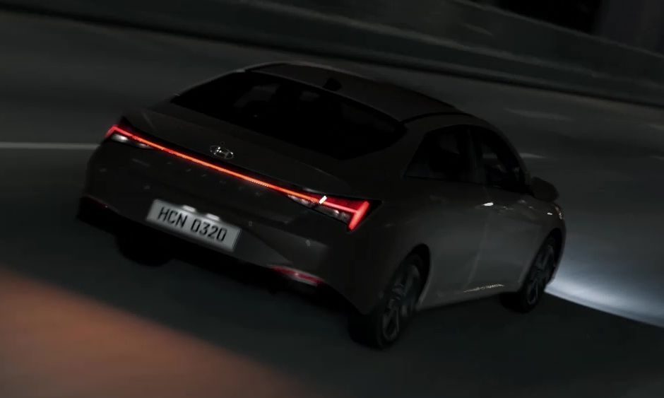 Hyundai tung ảnh Elantra 2021 trước ngày ra mắt hyundai tung anh elantra 2021 truoc ngay ra mat