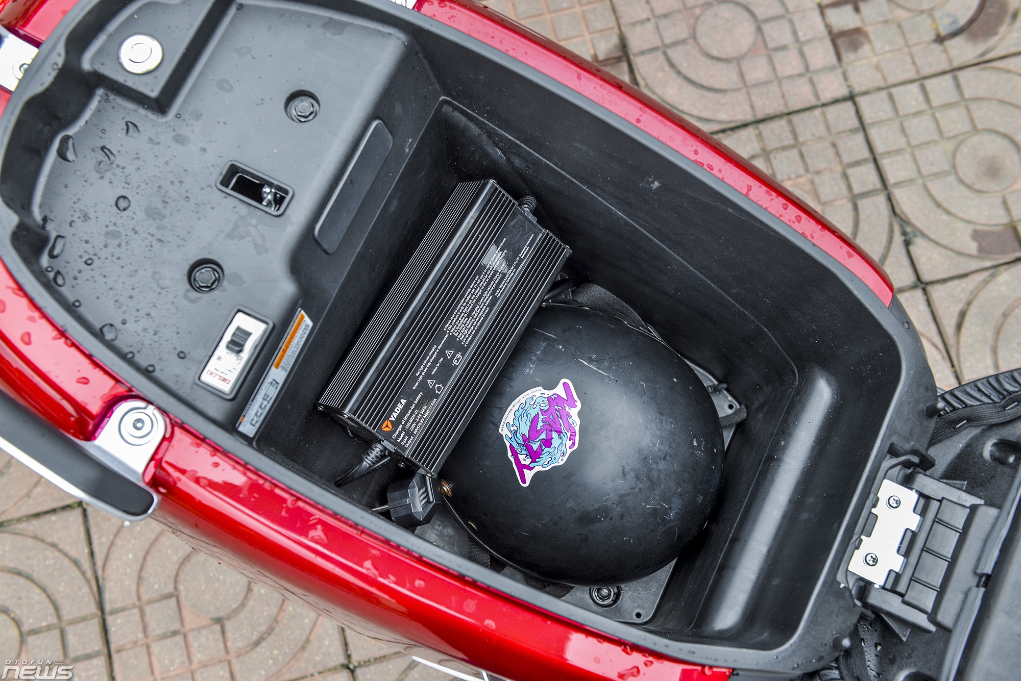 Đánh giá Yadea G5: Luồng gió mới trên thị trường xe máy điện danh gia yadea g5 luong gio moi tren thi truong xe may dien