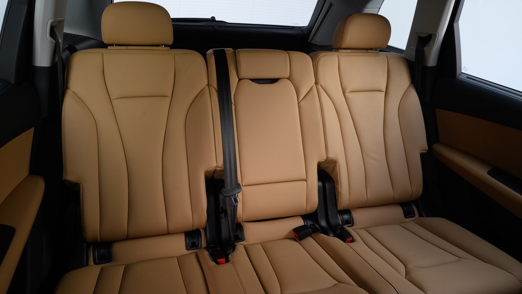 phien ban audi q7 nang cap co gia tu 345 ty tai thai lan