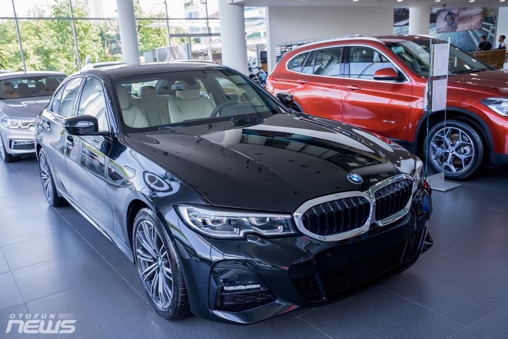 ba phien ban bmw 3 series ban ra tu thang sau co gi