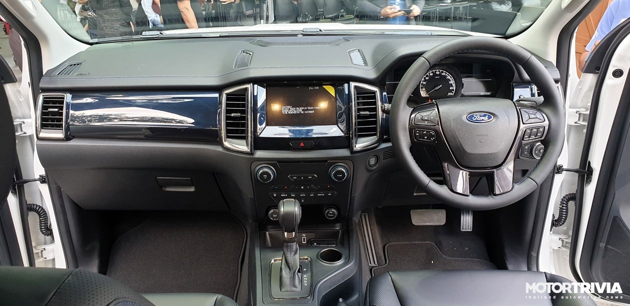 Xem trước Ford Everest Sport sắp ra mắt tại Việt Nam Xem trước Ford Everest Sport sắp ra mắt tại Việt Nam