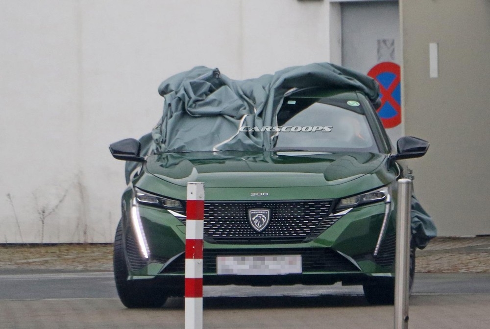 Peugeot 308 2021 lộ diện trước ngày ra mắt